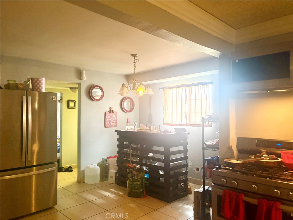 15169 Sequoia Avenue, Fontana, CA 92335