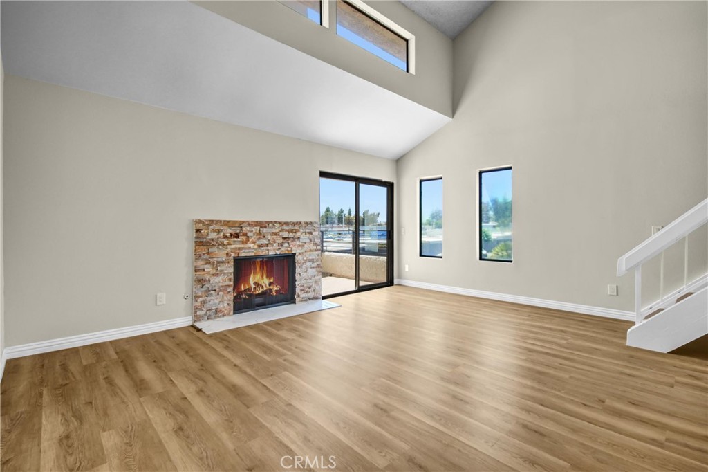 8221 Langdon Avenue, #207, Van Nuys, CA 91406