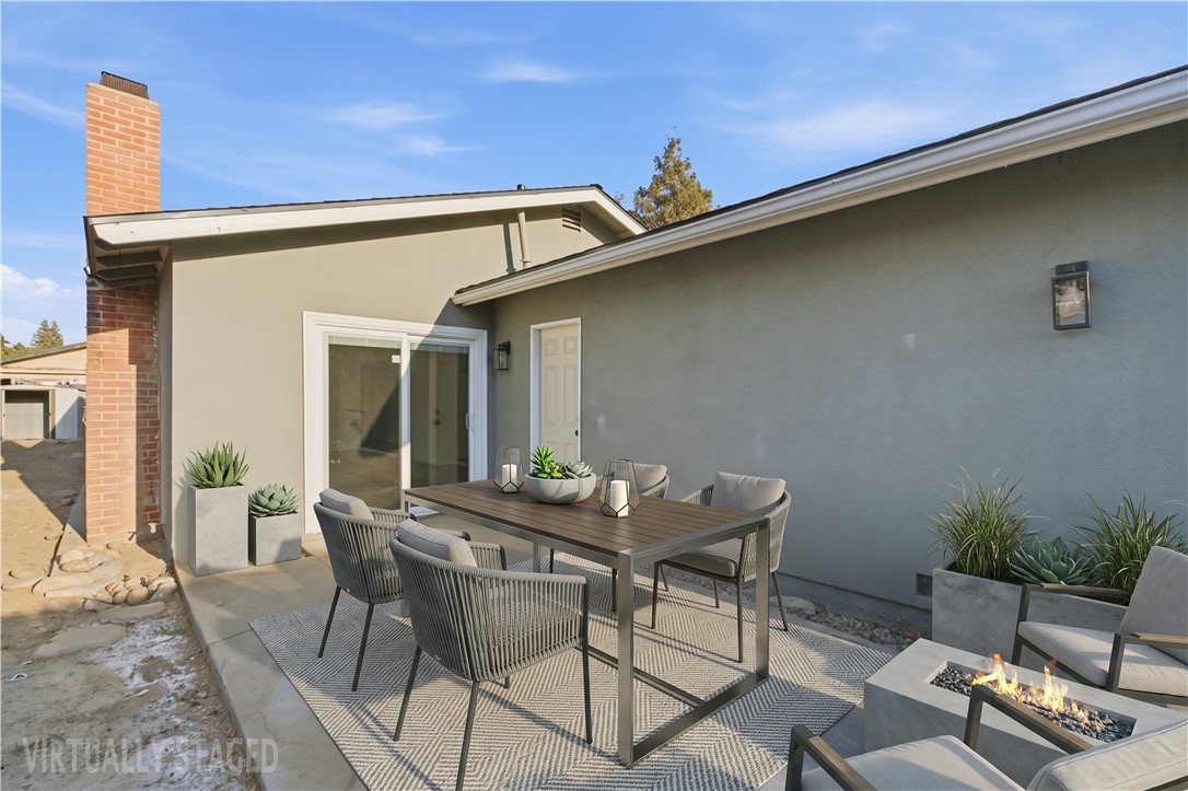 626 W Dorothea, Visalia, CA 93277