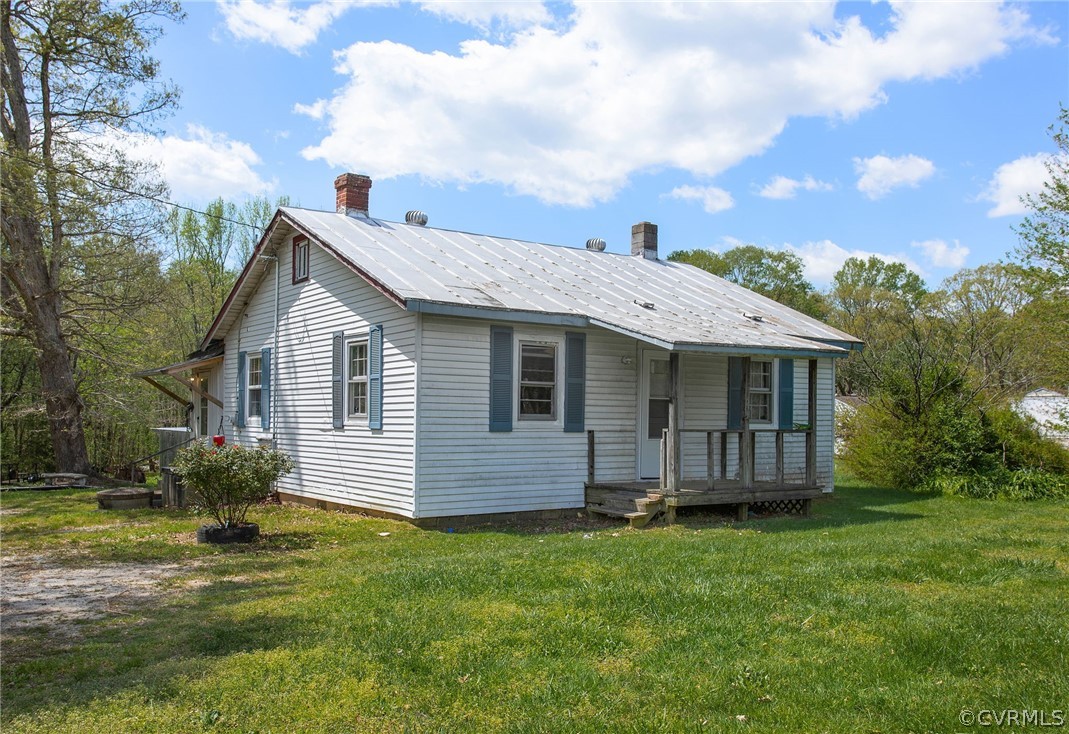 property photo for 18115 Old Ridge Road, Montpelier, VA 23192
