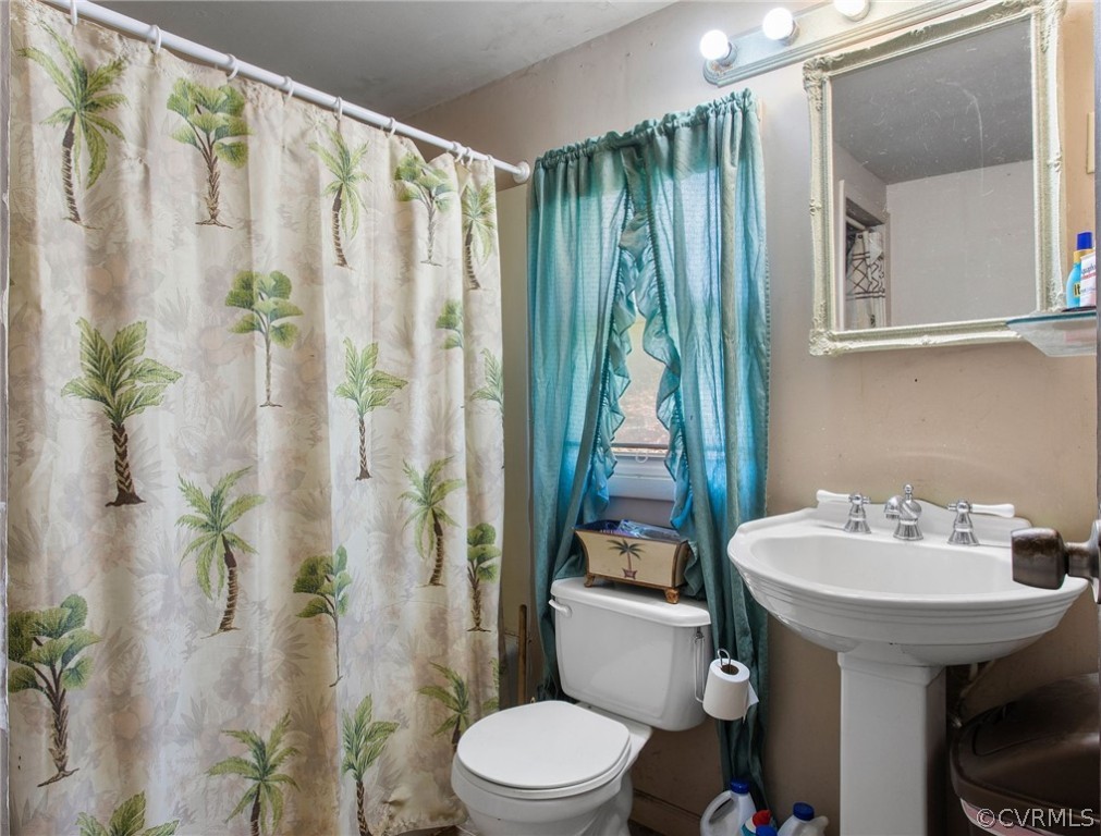 property photo for 18115 Old Ridge Road, Montpelier, VA 23192