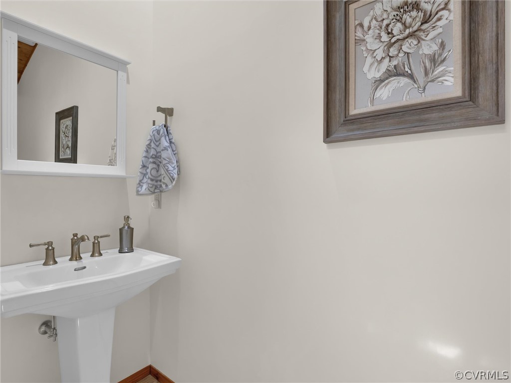 property photo for 649 Kennsbury Road, Middlesex, VA 23070