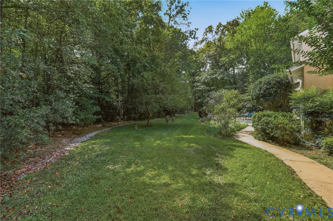 10 Welwyn Court, Collegiate School, Henrico, VA 23229