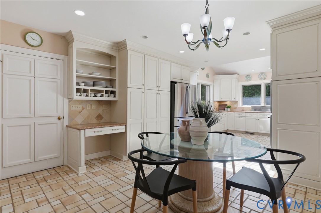 10 Welwyn Court, Collegiate School, Henrico, VA 23229