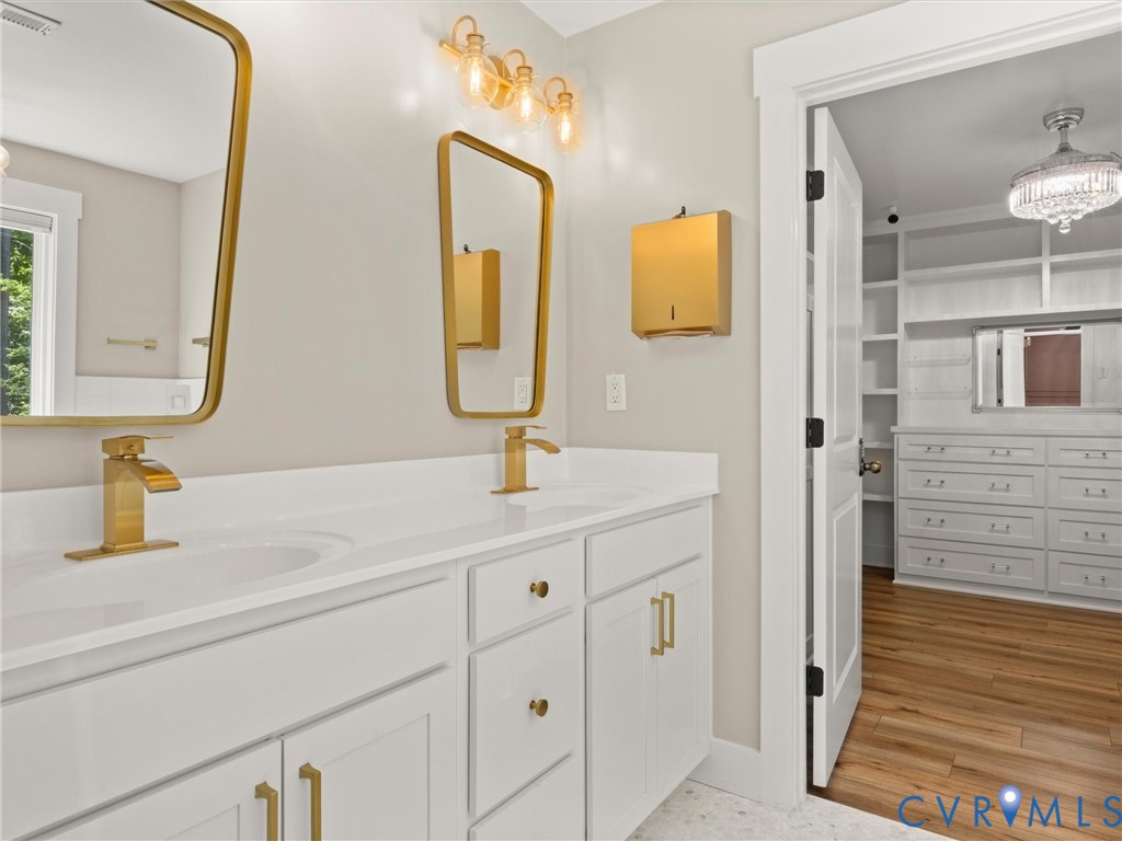 11537 Longtown Drive, Midlothian, VA 23112