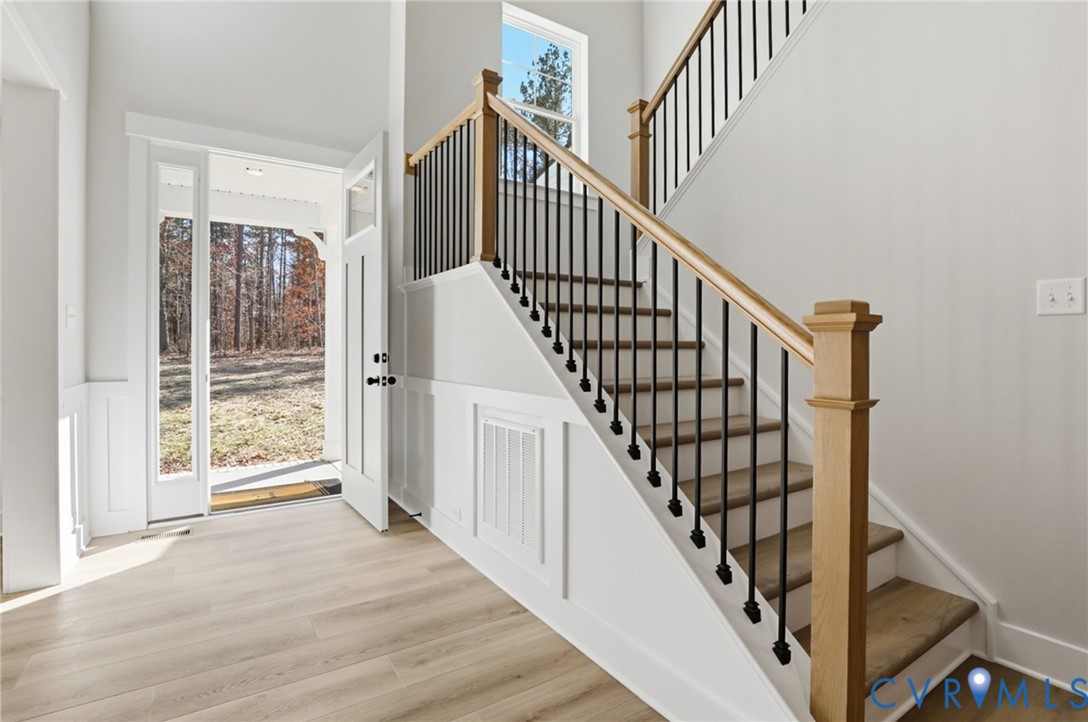 This home is to be built. The photo represents the plan, not the actual home. Design selections may vary.