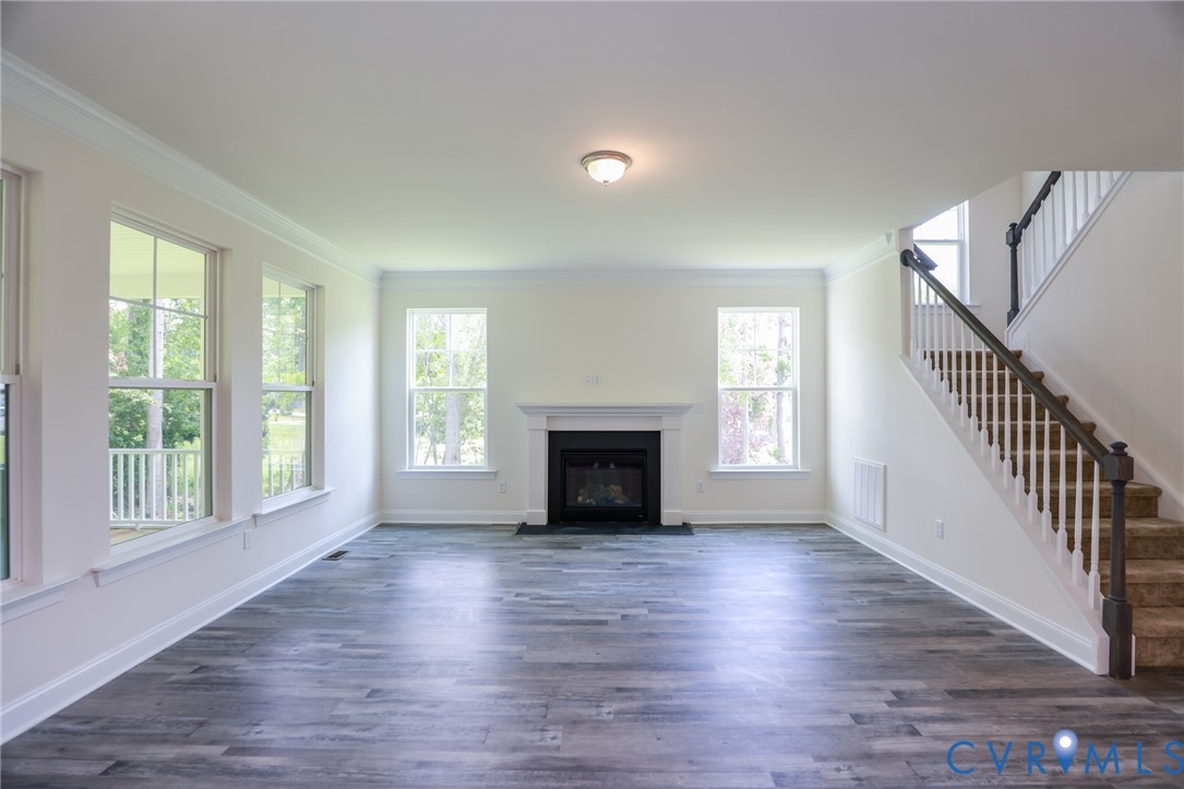 This home is under construction. The photo represents the plan, not the actual home. Design selections may vary.