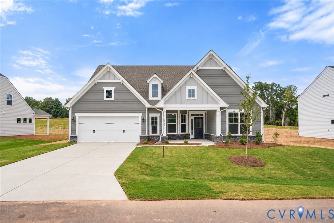 This home is to be built. The photo represents the plan, not the actual home. Design selections may vary.