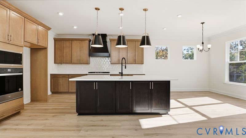 This home is to be built. The photo represents the plan, not the actual home. Design selections may vary.
