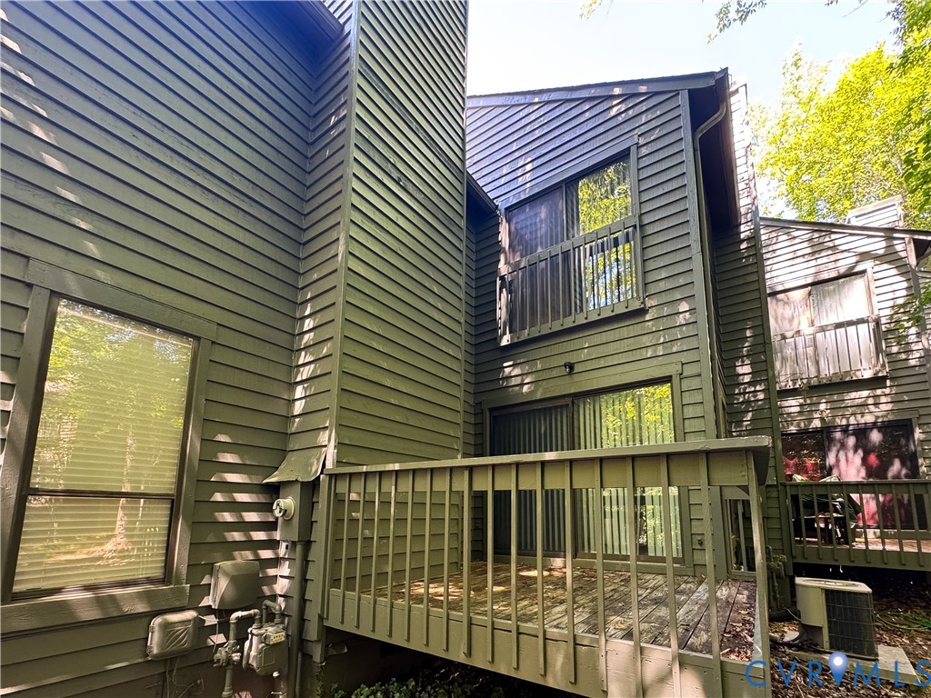9717 Groundhog Drive, North Chesterfield, VA 23235