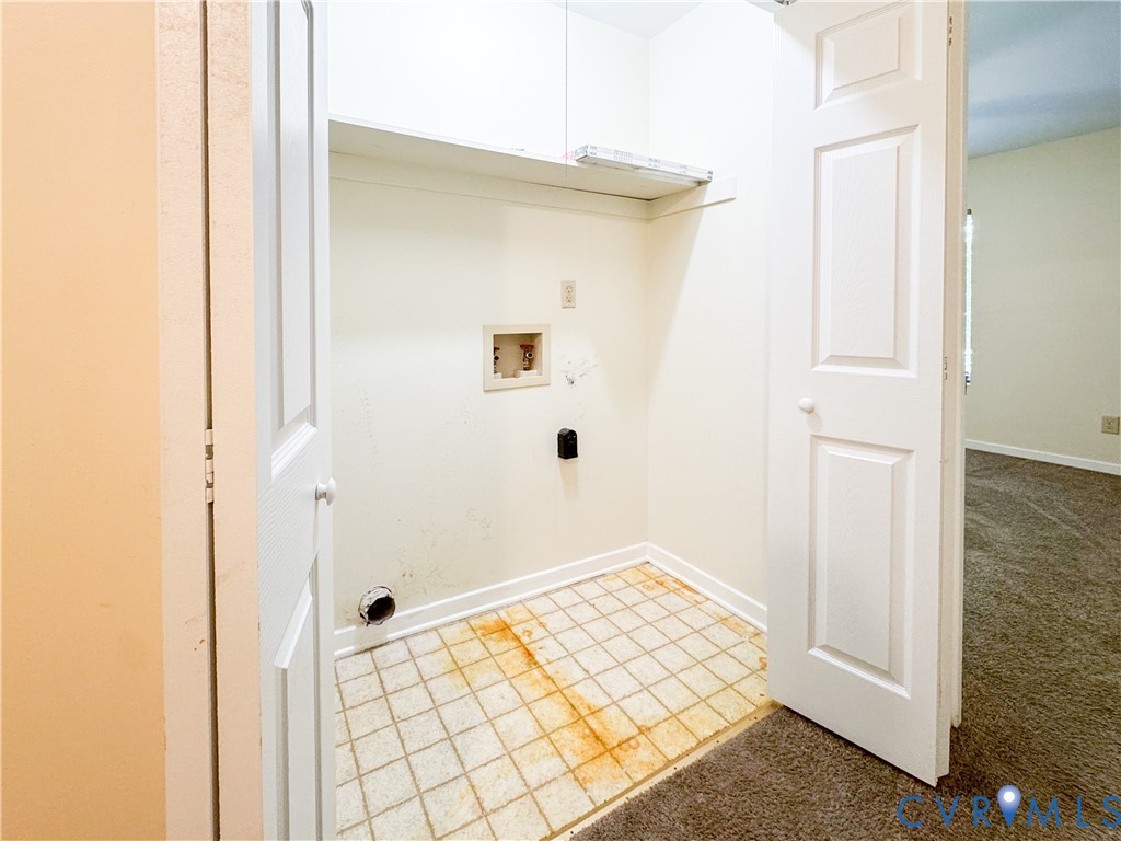 9717 Groundhog Drive, North Chesterfield, VA 23235