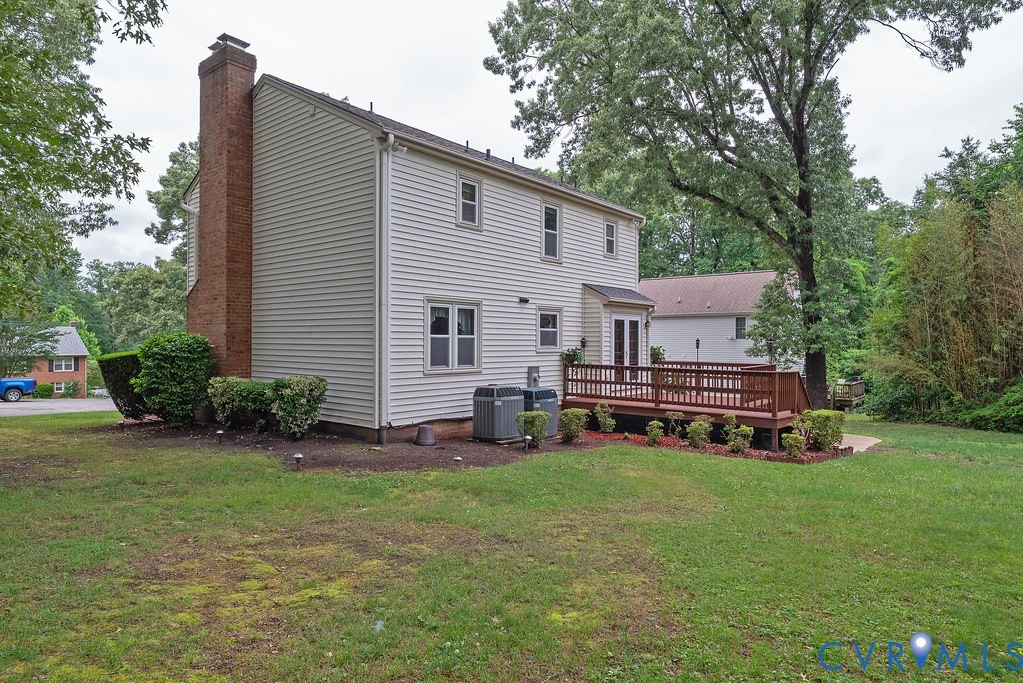 11709 Cliff Lawn Drive, Chester, VA 23831