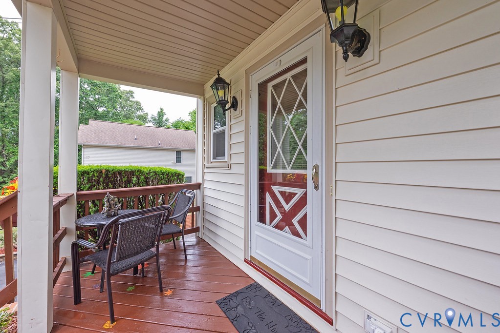 11709 Cliff Lawn Drive, Chester, VA 23831