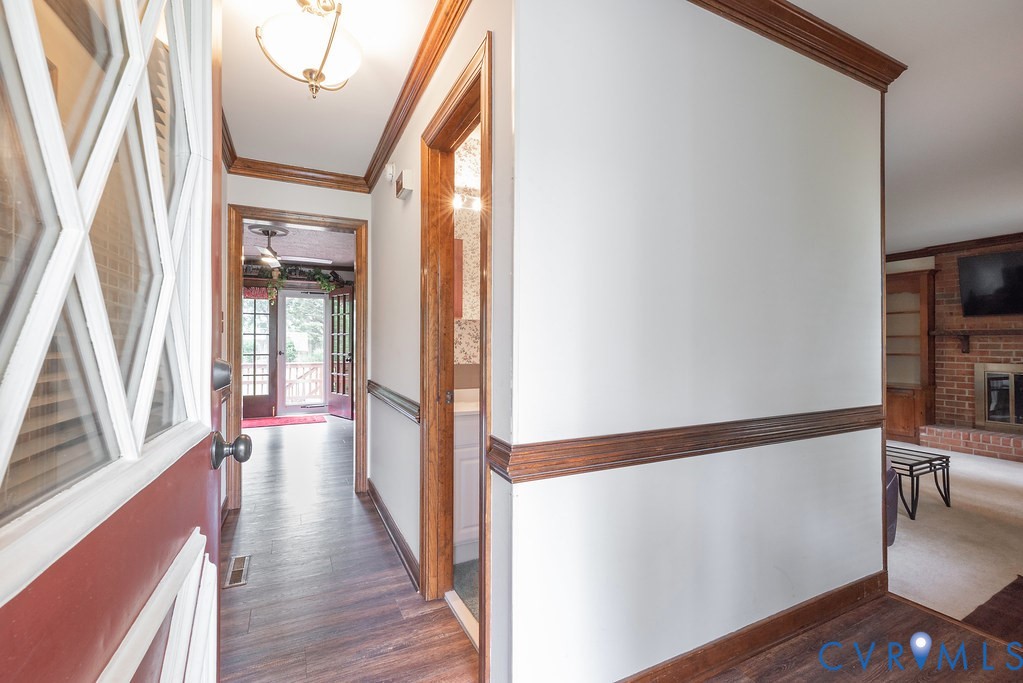 11709 Cliff Lawn Drive, Chester, VA 23831