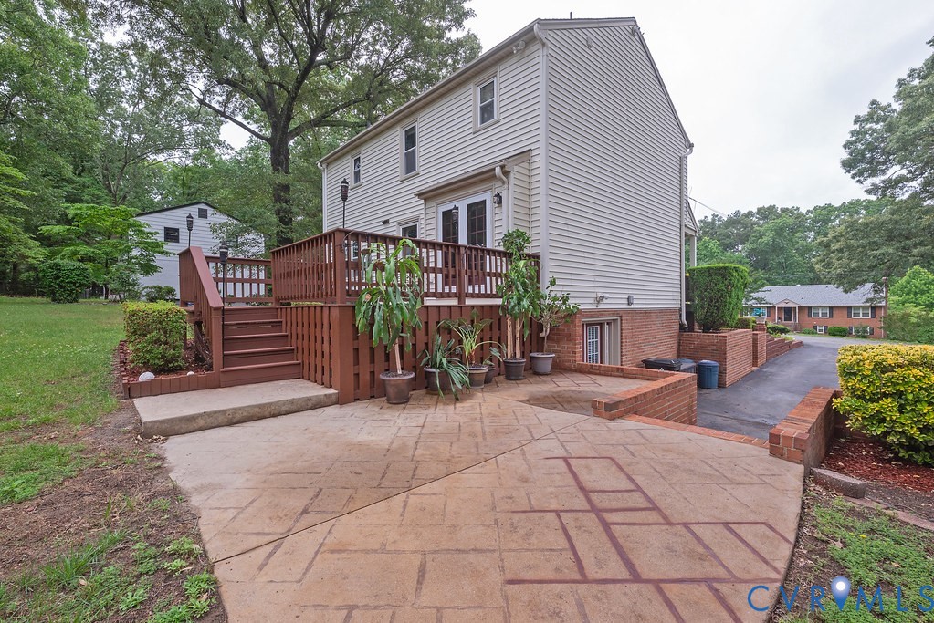 11709 Cliff Lawn Drive, Chester, VA 23831