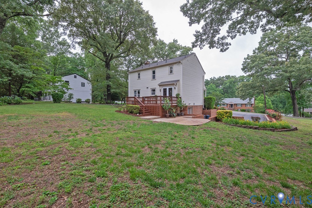 11709 Cliff Lawn Drive, Chester, VA 23831