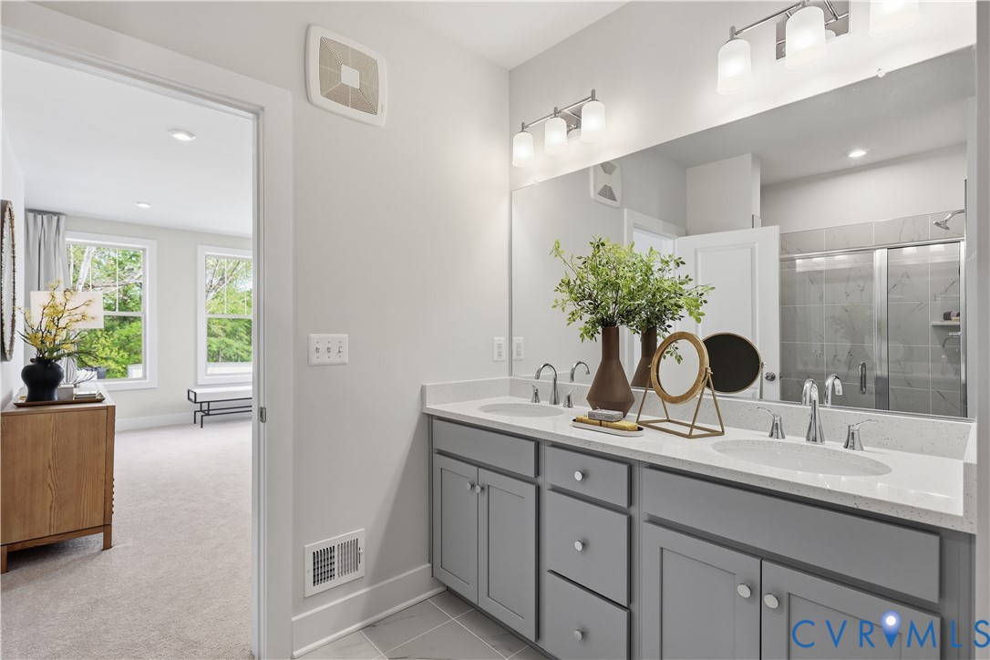 10109 Five Iron Run, Midlothian, VA 23112