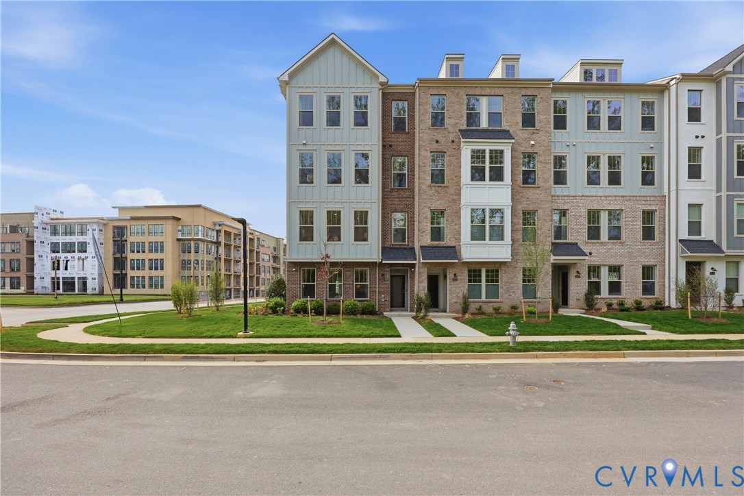 10109 Five Iron Run, Midlothian, VA 23112