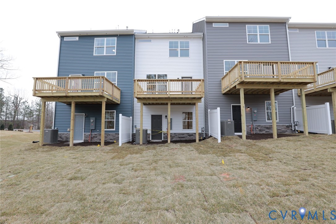 This home is under construction. The photo represents the plan, not the actual home. Design selections have been made.