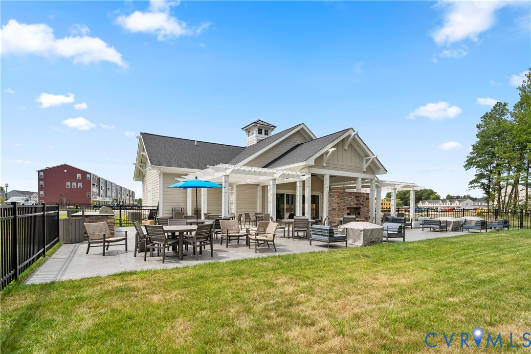 8721 Swink Place, Glen Allen, VA 23060