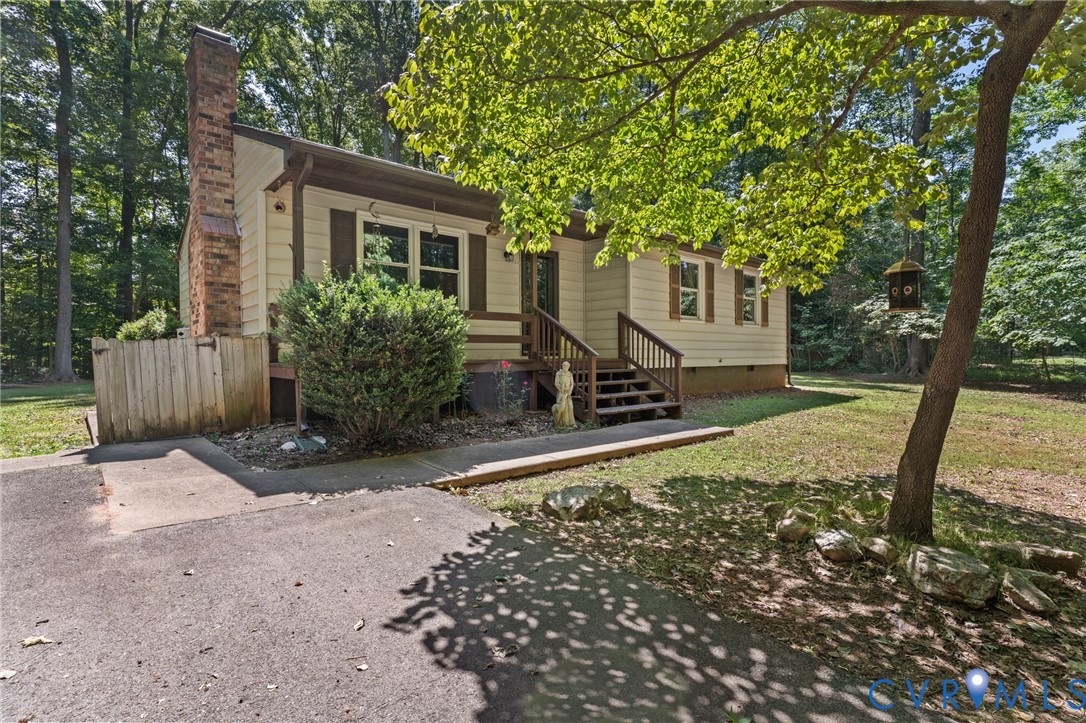2448 Mountain View Road, Powhatan, VA 23139