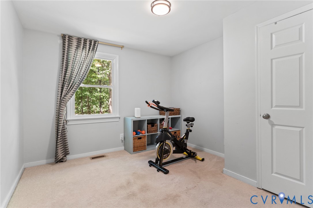 Bedroom 3 with carpet