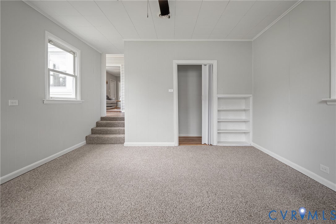 3rd bedroom or family room