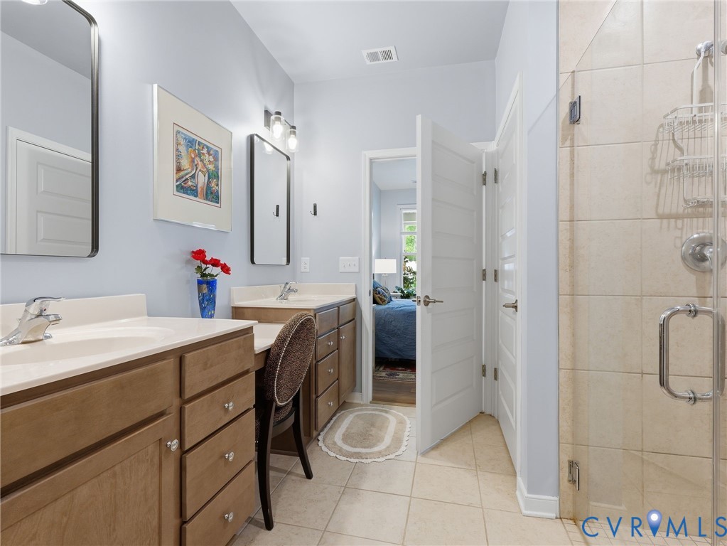 Your own quiet corner to refresh and reset. Feel the worries of the day just fade away. New mirrors. Tile flooring.