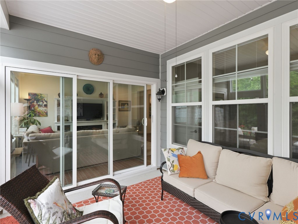 A quiet retreat where every season feels just right through your morning coffee, evening wine, and the calming view of a private wooded setting. Relax and enjoy a good book for as long as you like. No rush.