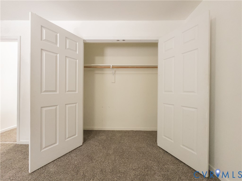 Spacious bedroom closet