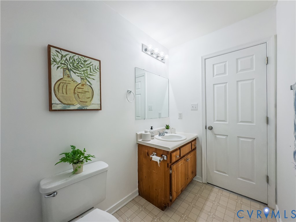 22909 Pheasant Court, North Dinwiddie, VA 23803