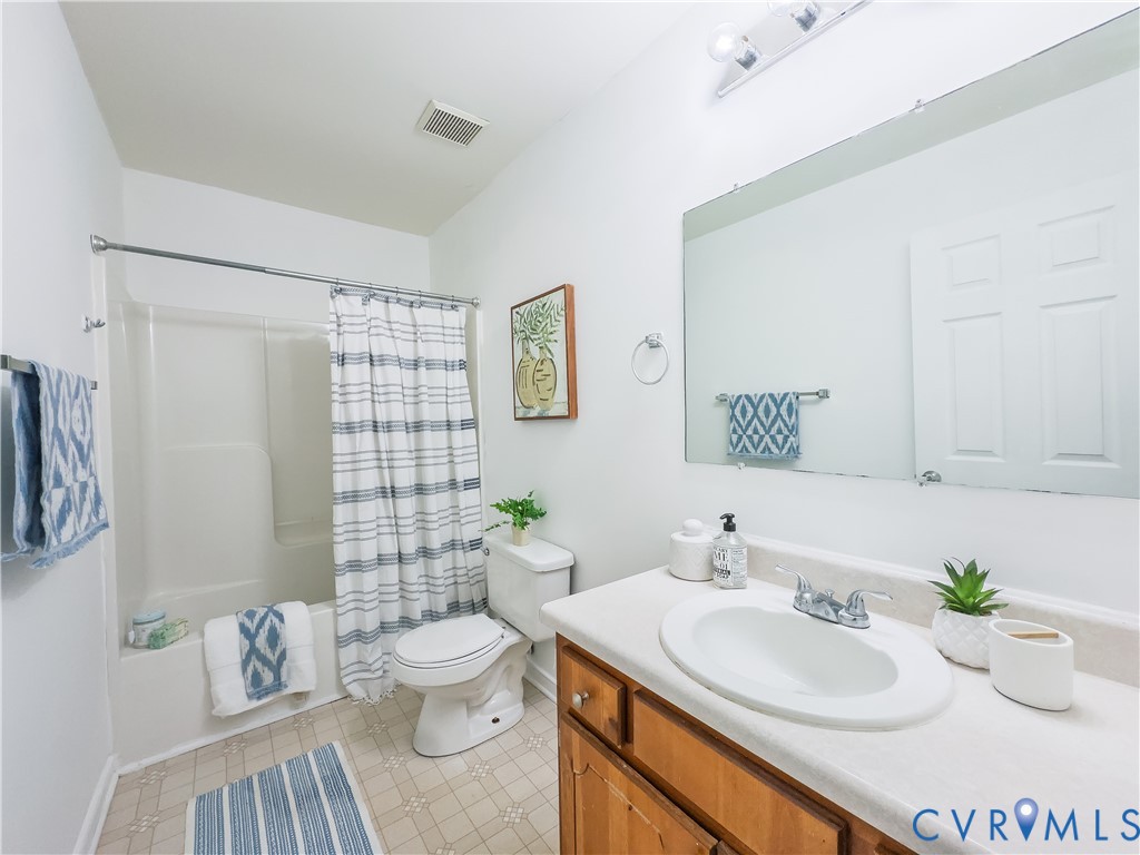 Hall Bathroom