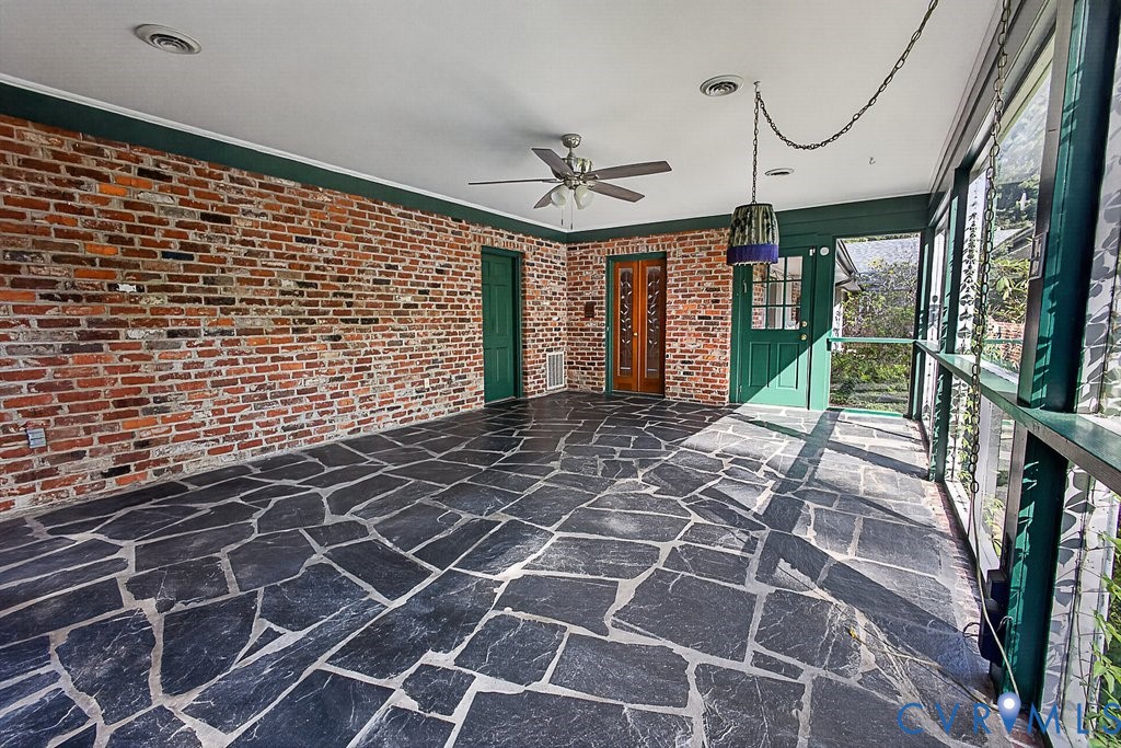 11701 Holly Hill Road, Chester, VA 23831