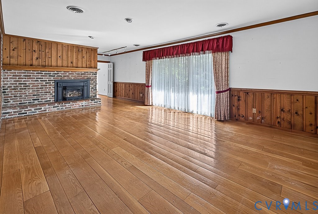 11701 Holly Hill Road, Chester, VA 23831