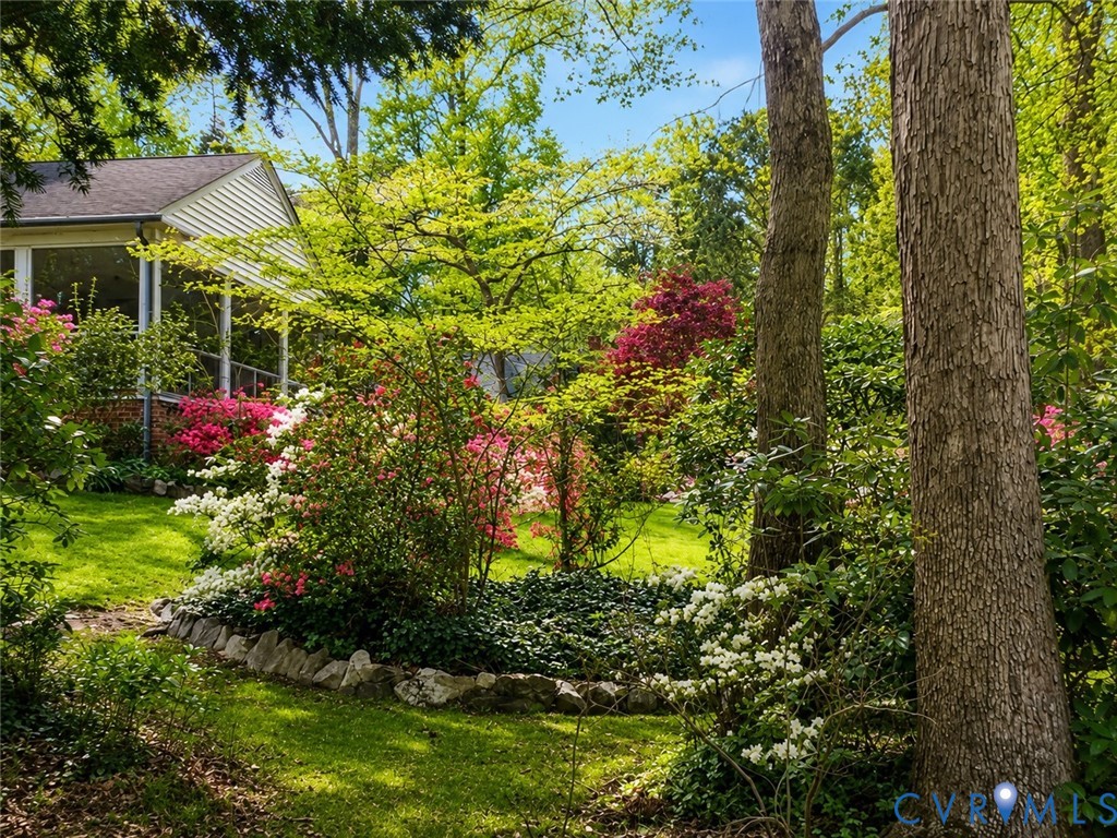 11701 Holly Hill Road, Chester, VA 23831