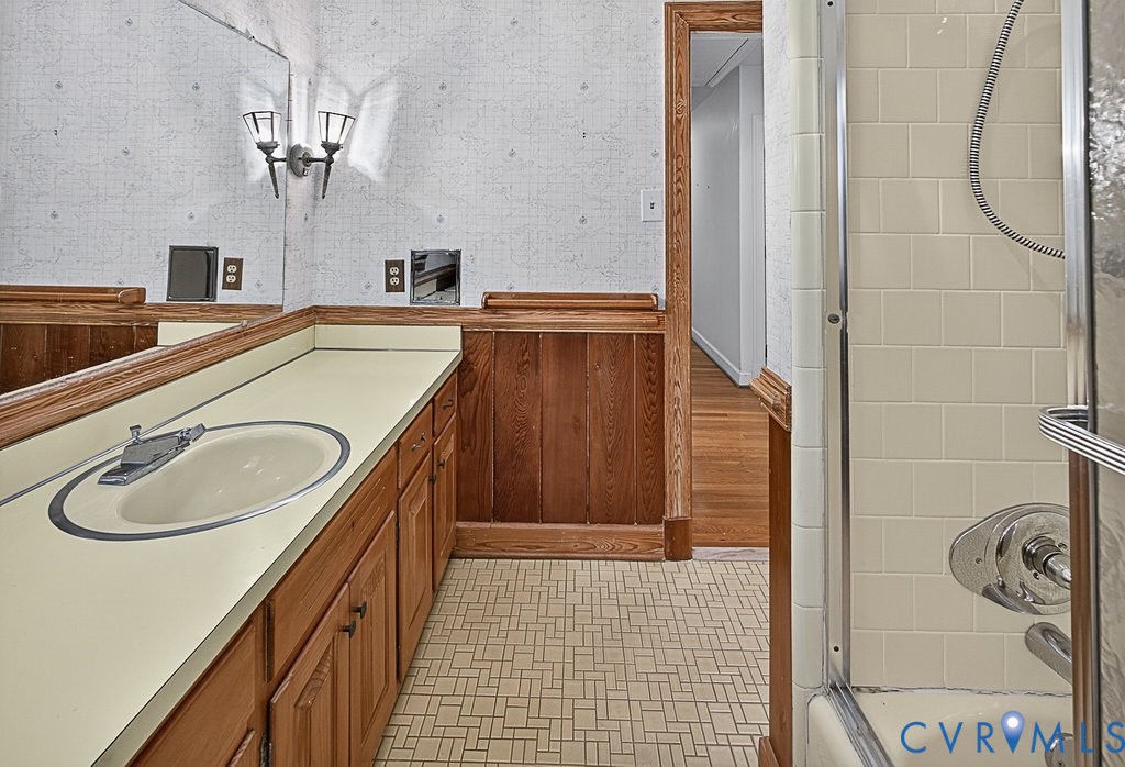 11701 Holly Hill Road, Chester, VA 23831