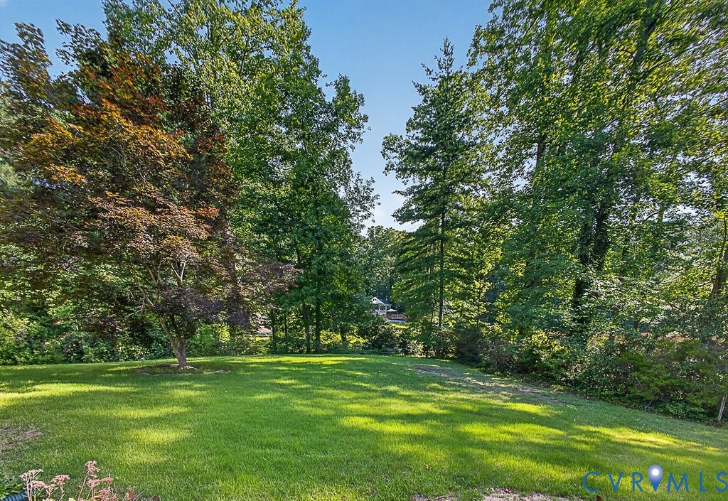11701 Holly Hill Road, Chester, VA 23831