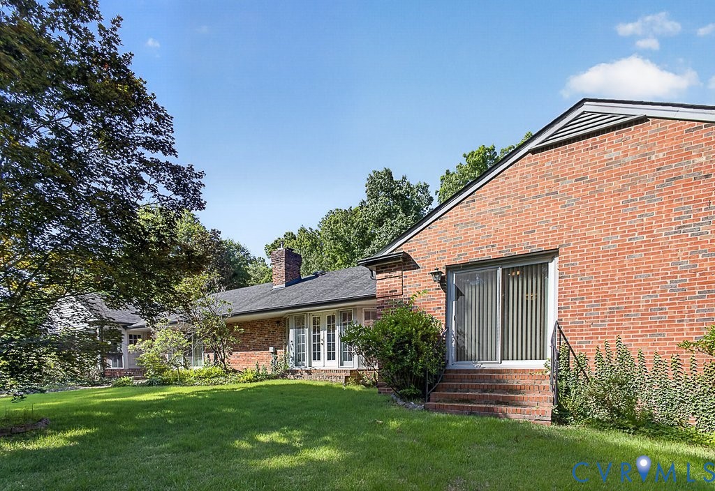 11701 Holly Hill Road, Chester, VA 23831