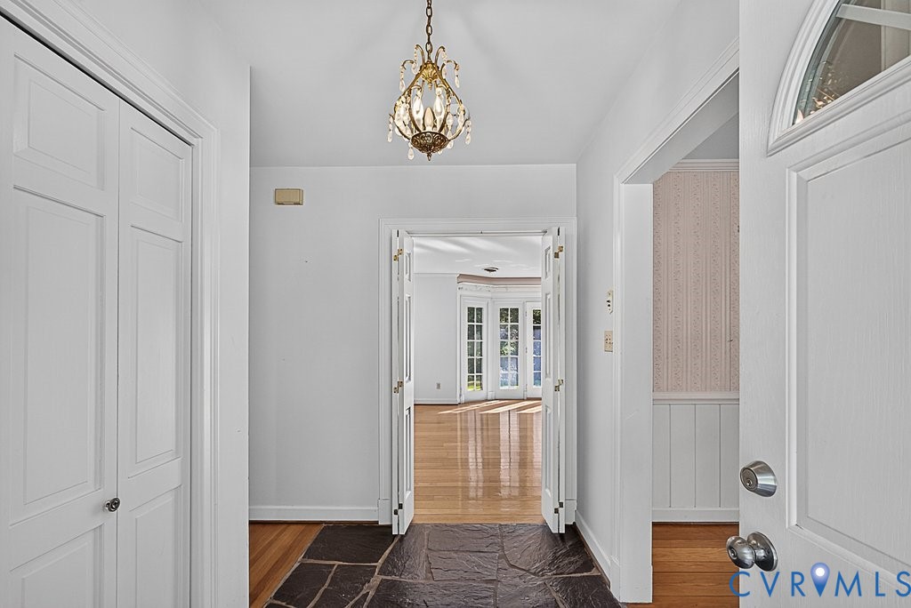 11701 Holly Hill Road, Chester, VA 23831