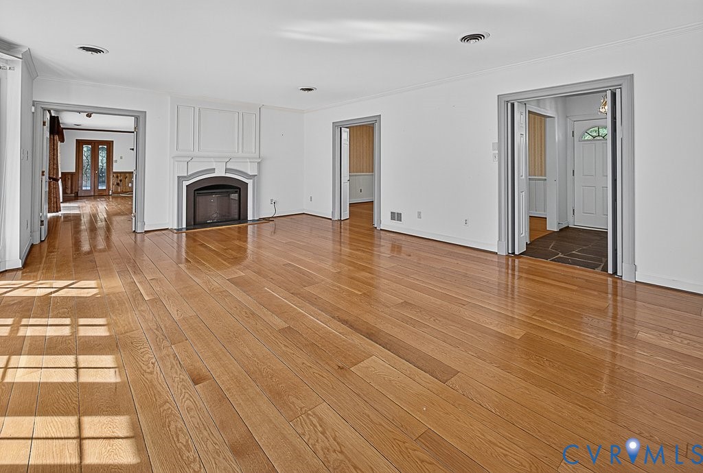 11701 Holly Hill Road, Chester, VA 23831