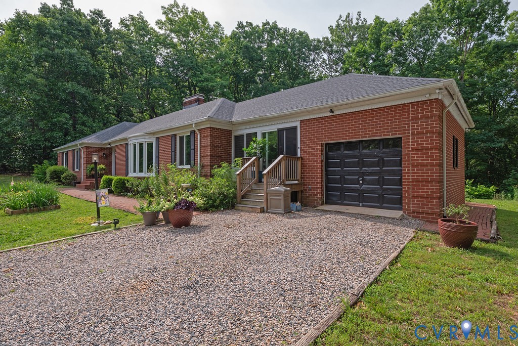 24601 Pear Orchard Road, Moseley, Moseley, VA 23120