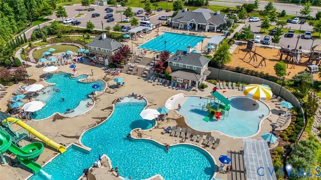 The Magnolia Green Aquatic Center