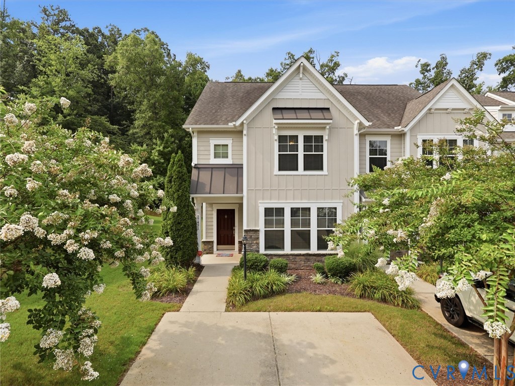 Welcome to this stunning END-UNIT townhouse nestled in the highly sought-after, award-winning Magnolia Green community! Perfectly positioned with peaceful green space in both the front and rear, this beautifully appointed home offers the ideal blend of elegance, comfort, and low-maintenance living. Welcome to this stunning END-UNIT townhouse nestled in the highly sought-after, award-winning Magnolia Green community! Perfectly positioned with peaceful green space in both the front and rear, this beautifully appointed home offers the ideal blend of elegance, comfort, and low-maintenance living.