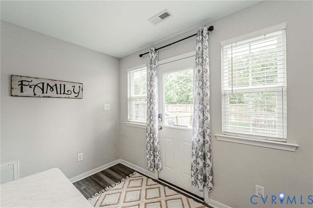1324 Stone Ridge Park Loop, Henrico, VA 23228