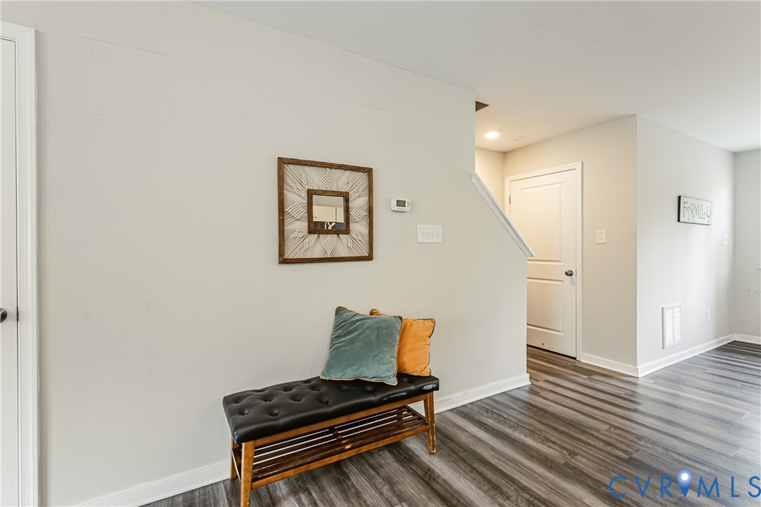 1324 Stone Ridge Park Loop, Henrico, VA 23228