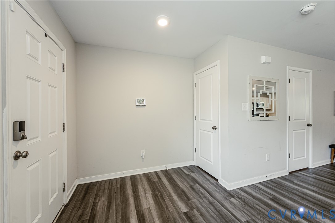 1324 Stone Ridge Park Loop, Henrico, VA 23228