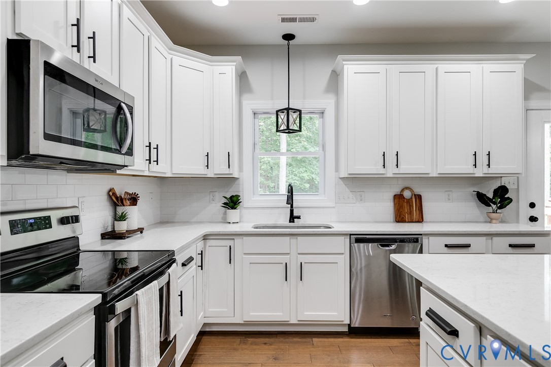 6113 Autumn Bluff Road, Powhatan, VA 23139