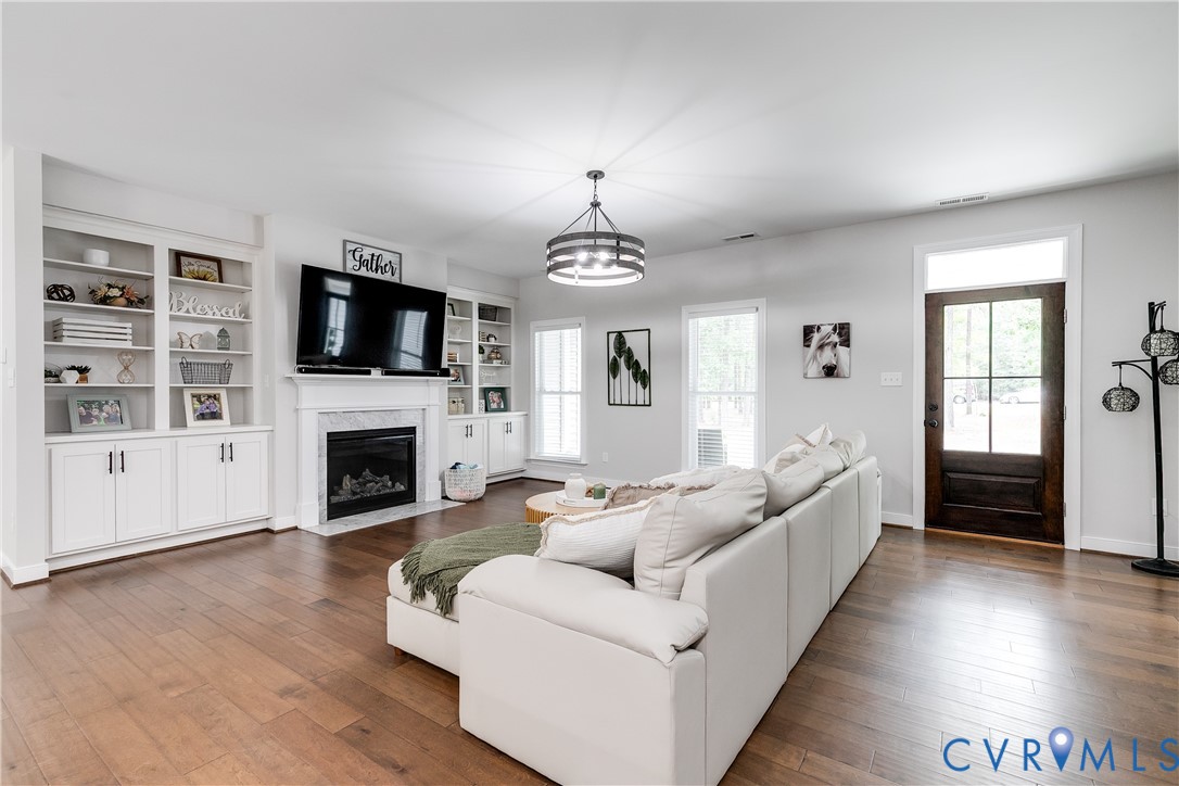 6113 Autumn Bluff Road, Powhatan, VA 23139