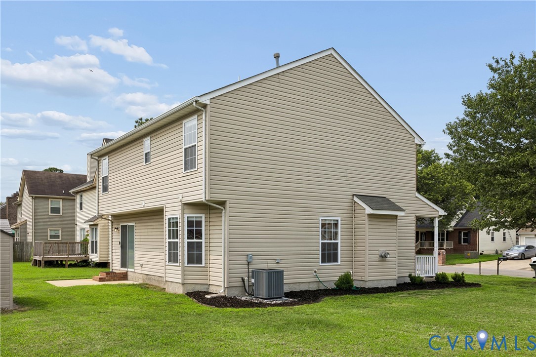 21 St Johns Drive, Hampton, VA 23666