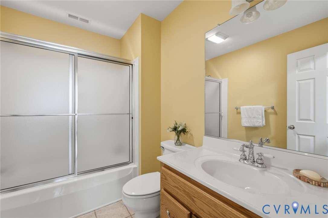 2nd Floor Primary Bathroom